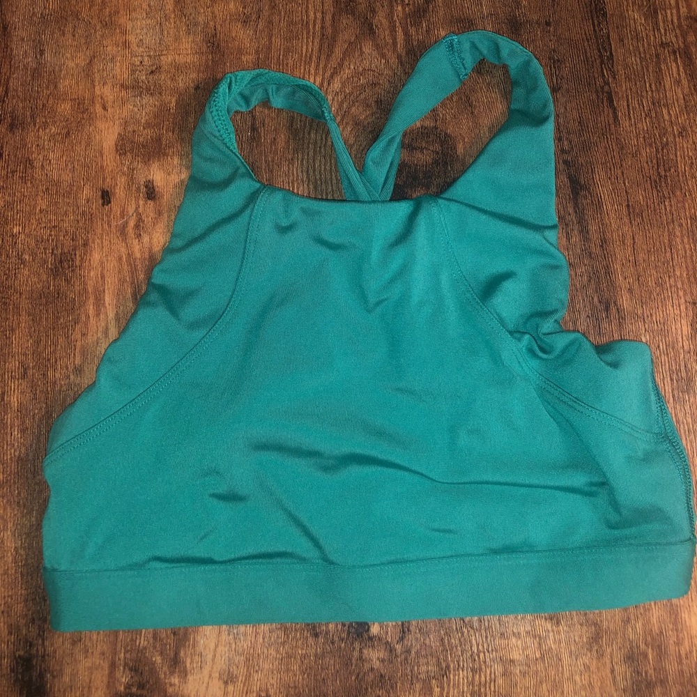 Green sports bra